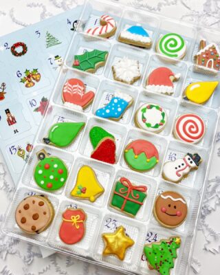 Hope everyone had fun opening their Advent Calendars! Merry Christmas 🎄🎅🏼
.
.

#cookiedecorating #customcookies #timeforcookies #sugarcookies #sugarcookiedecorating #cookiesthatinspire #cookieideas #cookieart #royalicingcookies #cookier #instacookies #partycookies #cookieoftheday #cookielove #cookieboss #cookiegram #virginiabaker #novabaker #novamom #dmvfoodie #virginiabakery #virginiabakers #dmvfoodie #fairfaxva #fairfaxvirginia #northernvirginia #dcsmallbusiness #dcfood #christmascookies #adventcalendar
